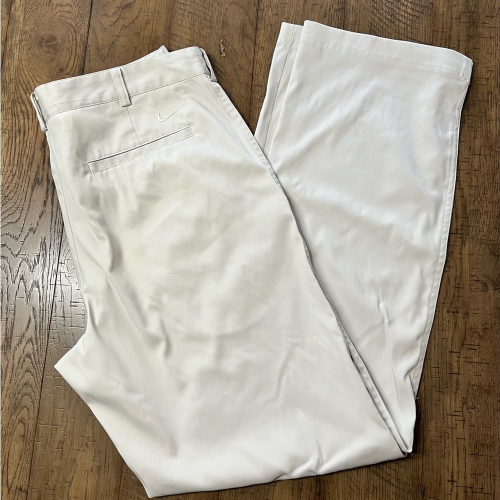 Nike golf dry fit khaki pants 34X32 men’s pants